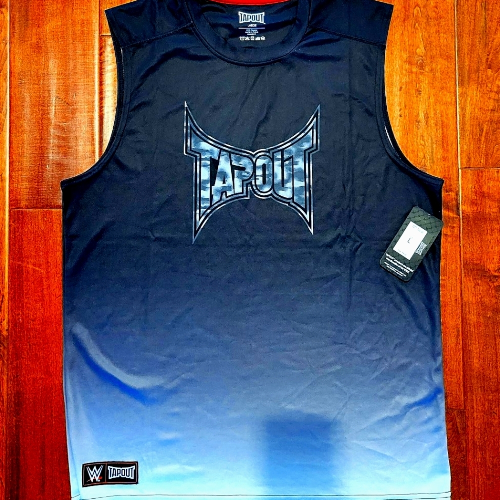 NWT Tapout Official WWE Mens Tank sz L